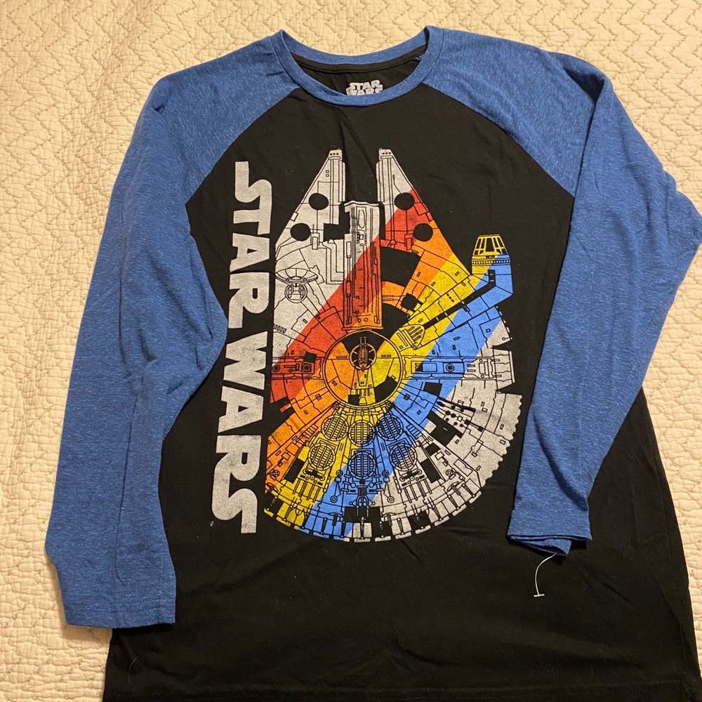 NWOT STAR WARS Men’s T shirt.